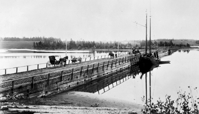 North River Bridge, 1894 - Public Archives photo